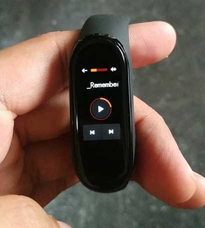 วิธีตั้งค่า/เชื่อมต่อการควบคุมเพลง Mi Band 4 [บทช่วยสอน]